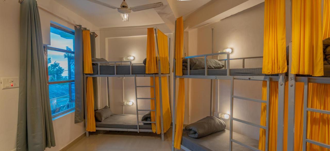 Whoopers Hostel Bir Ngoại thất bức ảnh